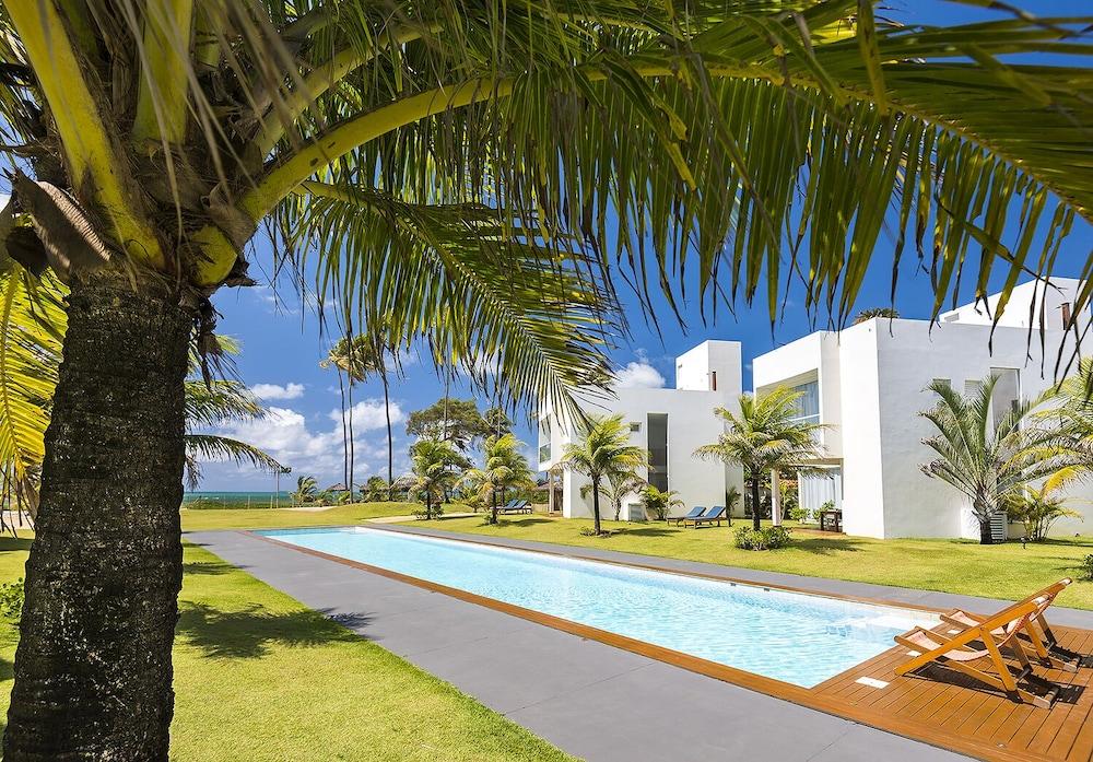 B Blue Beachouses Itacimirim Bagian luar foto