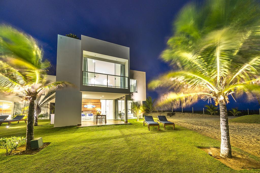 B Blue Beachouses Itacimirim Bagian luar foto